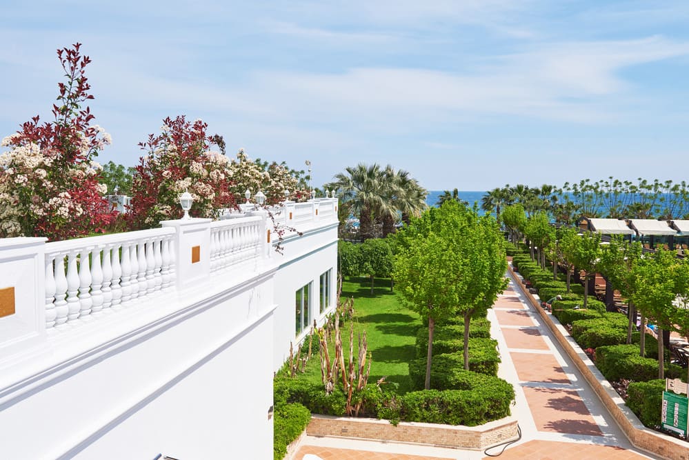 Estepona - Málaga - Jardines - AutosunTransfers